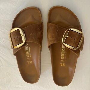 Birkenstock Madrid Big Buckle Sandals - oiled leather Cognac with Gold Buckle